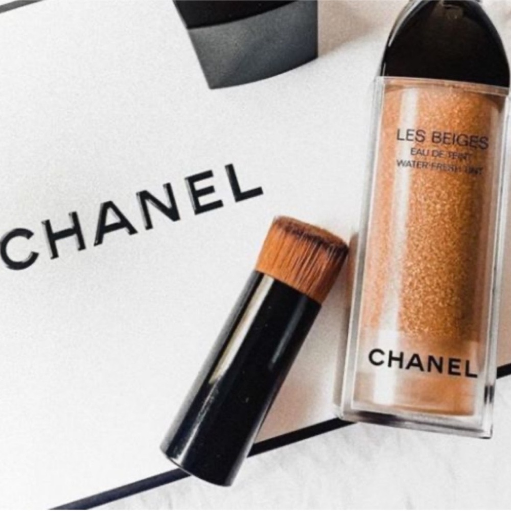 CHANEL FOUNDATION BRUSH